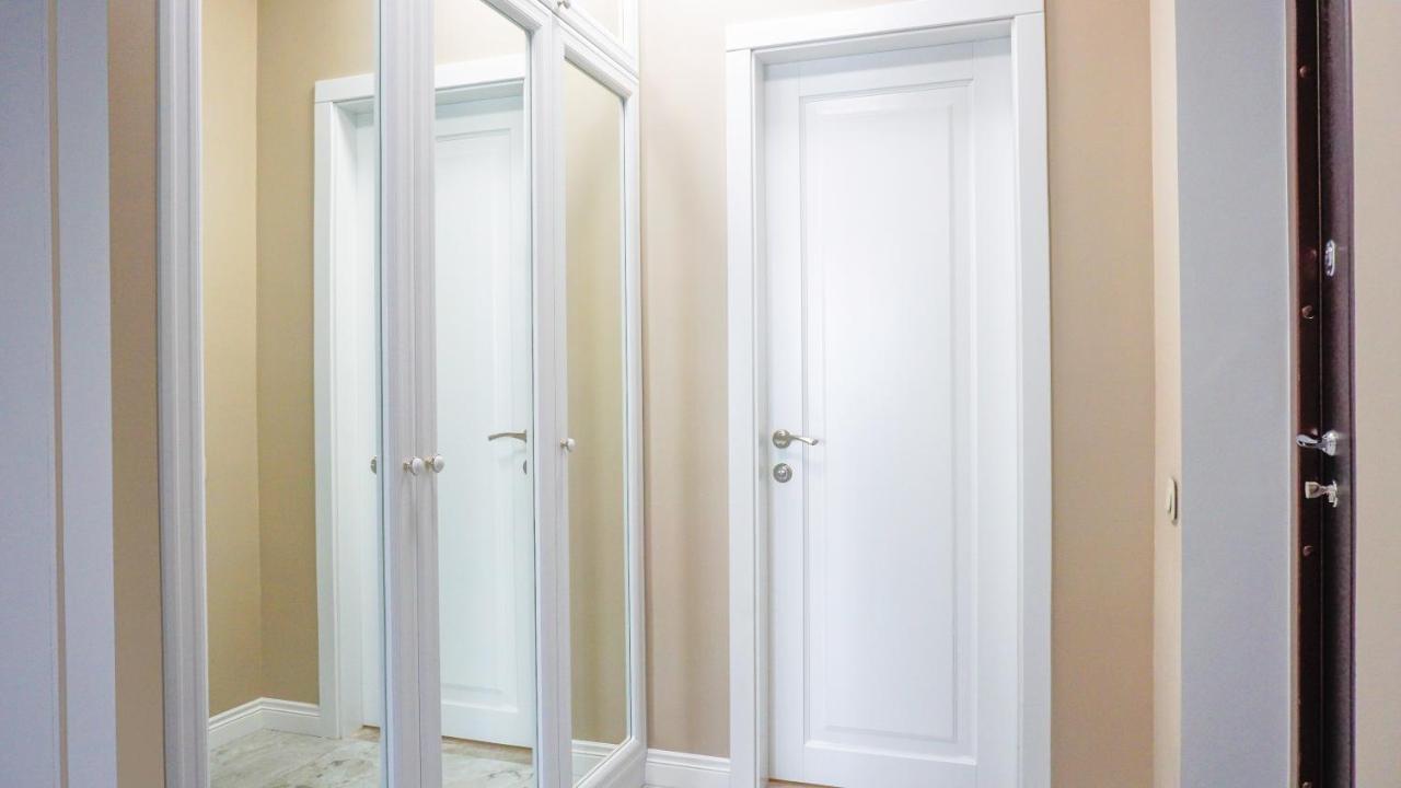 Luxury Apartment Near Metro Station Osokorky Kiev Eksteriør billede