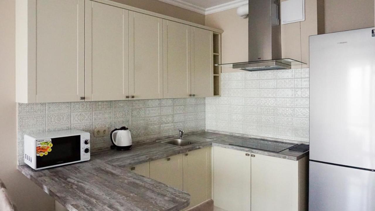 Luxury Apartment Near Metro Station Osokorky Kiev Eksteriør billede